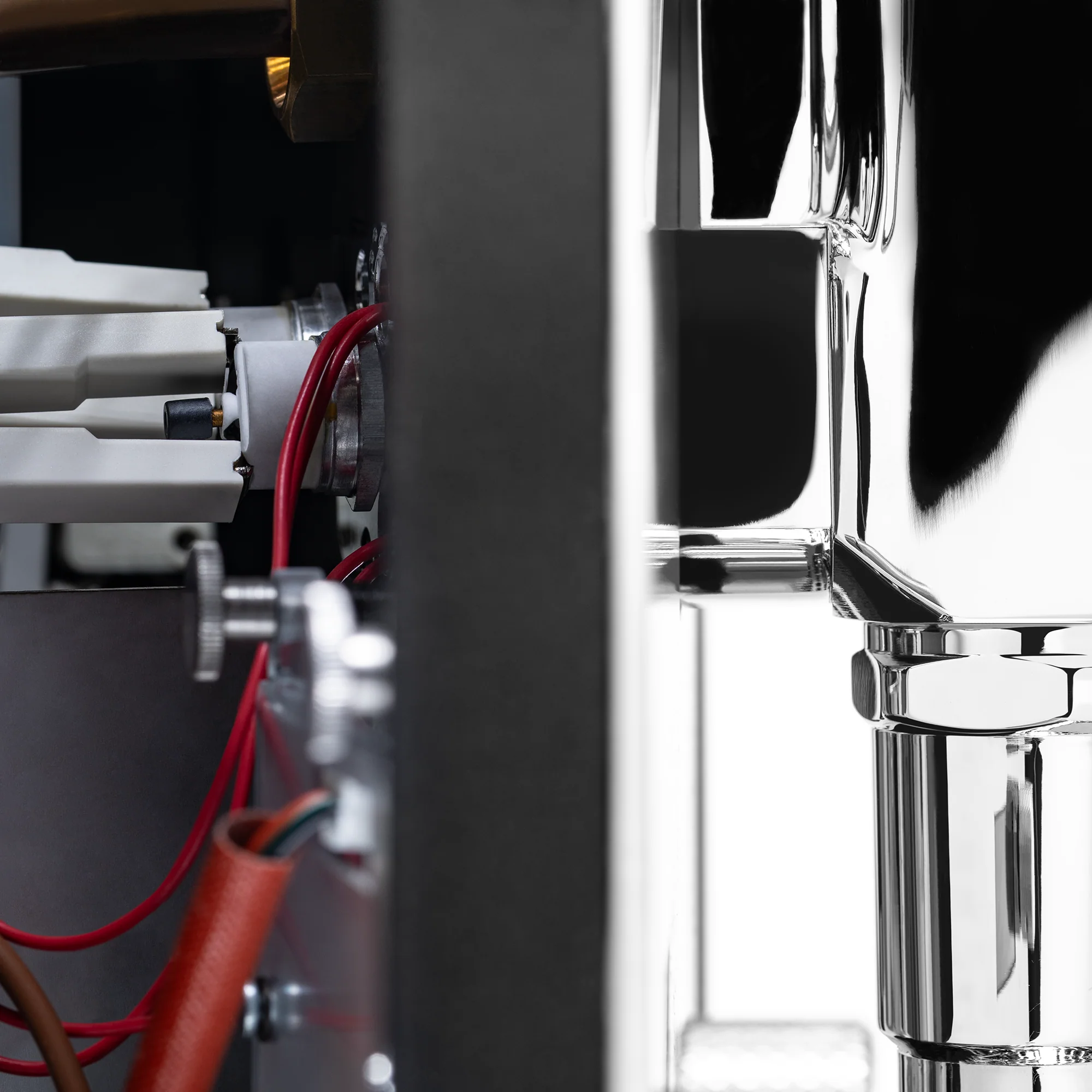 ECM Synchronika II Espresso Machine - Image 12