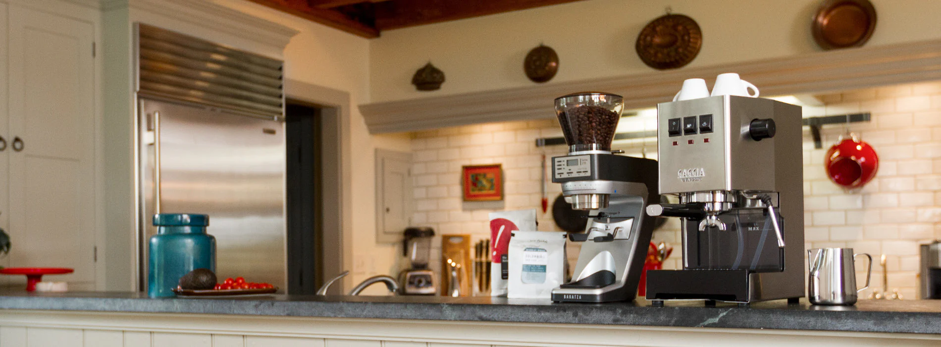 Gaggia Classic Pro Espresso Machine in Lobster Red - Image 8