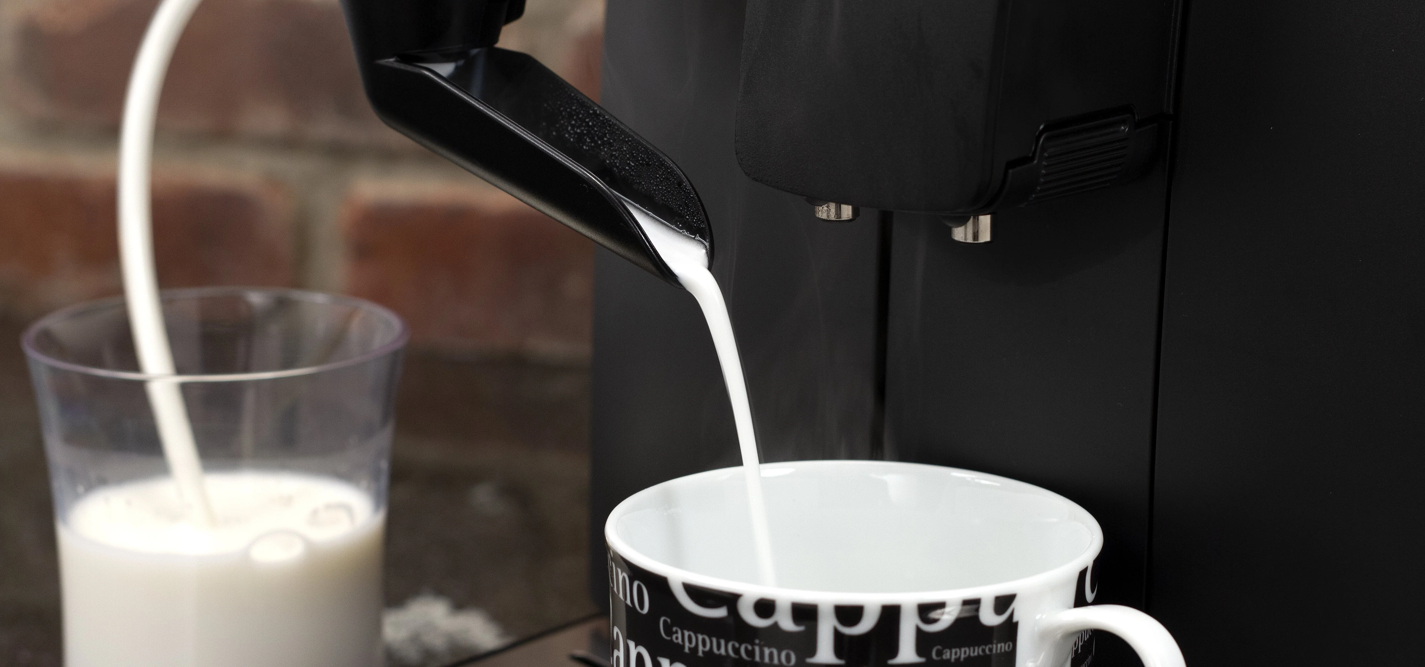 Gaggia Naviglio Milk One-Touch Cappuccino and Espresso Machine - Image 11